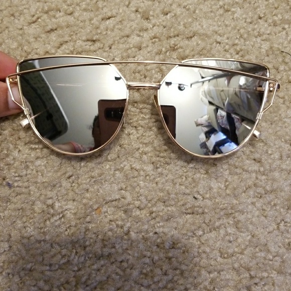 HIGH QUALITY CAT EYE  VINTAGE  SUNGLASSES - Picture 7 of 7